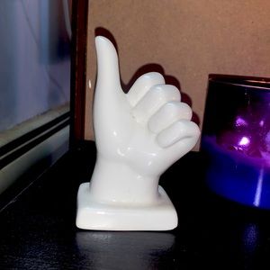 ceramic thumbs up decor